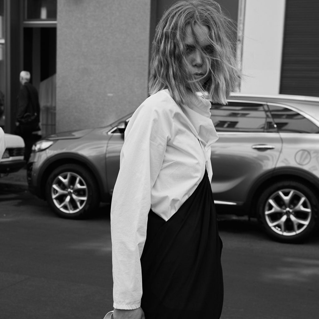 blouse, cowl neck, fold in the front, asymmetric seam, white